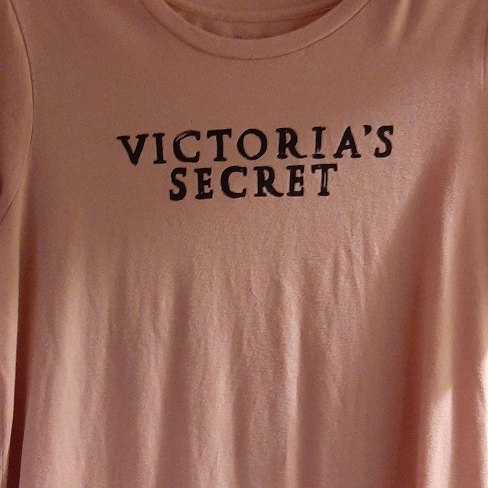 3 for $35 💜 Victoria's secret sleepshirt